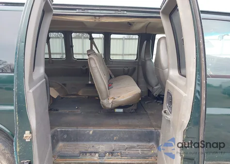 2009 Chevrolet Express 1500 Ls from USA, damaged, VIN 1GNFG154191161706